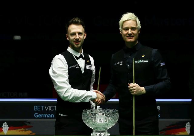 尽管年纪不 尽管年纪不