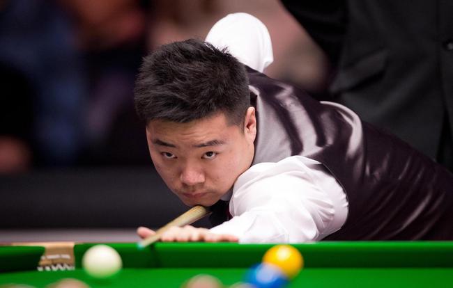 为紧张而出 为紧张而出