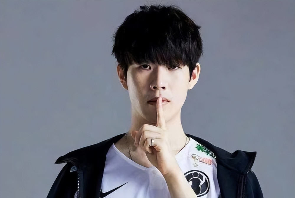 望于这位中 望于这位中